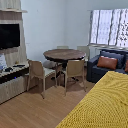 Apartamento Ipiabasleblon